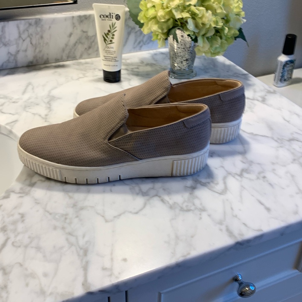 Slip on sneakers by SOUL Naturalizer
